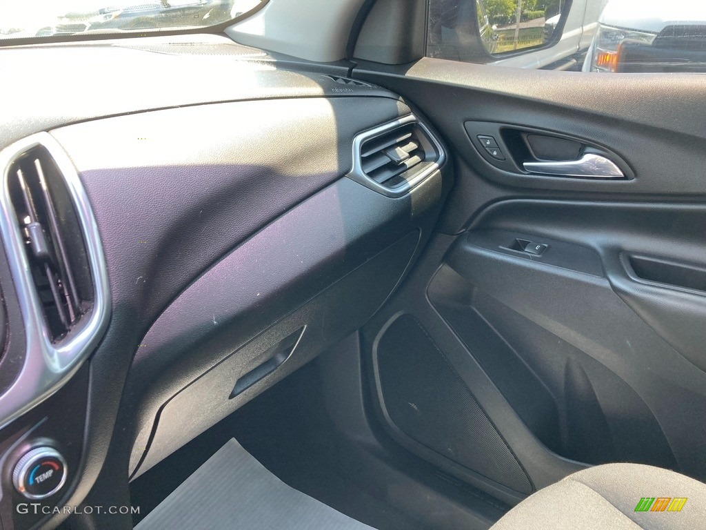 2018 Equinox LT - Mosaic Black Metallic / Jet Black photo #26