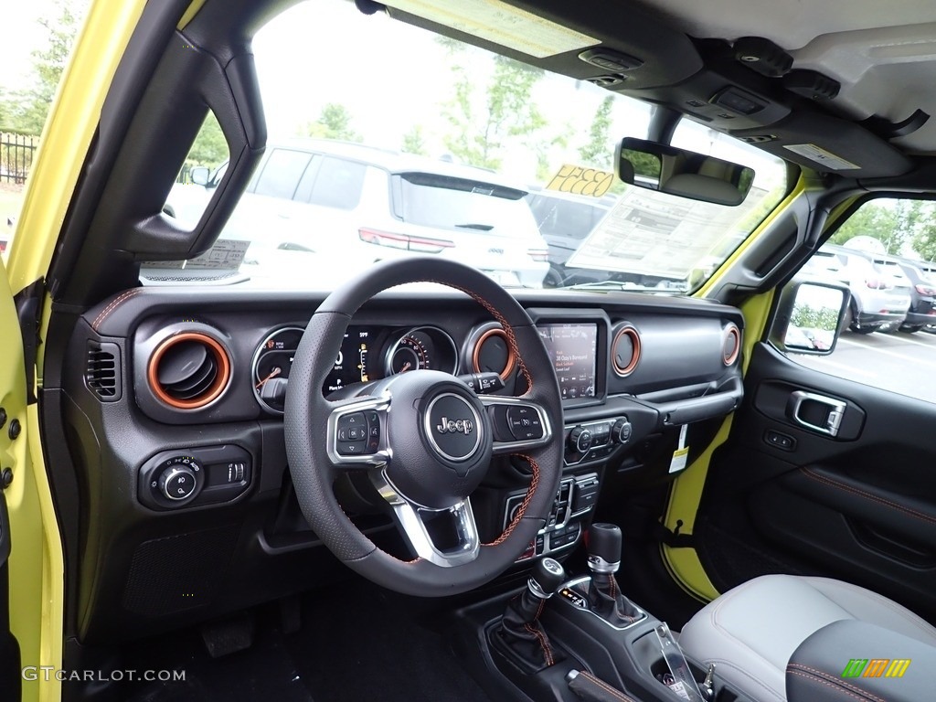 2023 Jeep Gladiator Mojave 4x4 Dashboard Photos