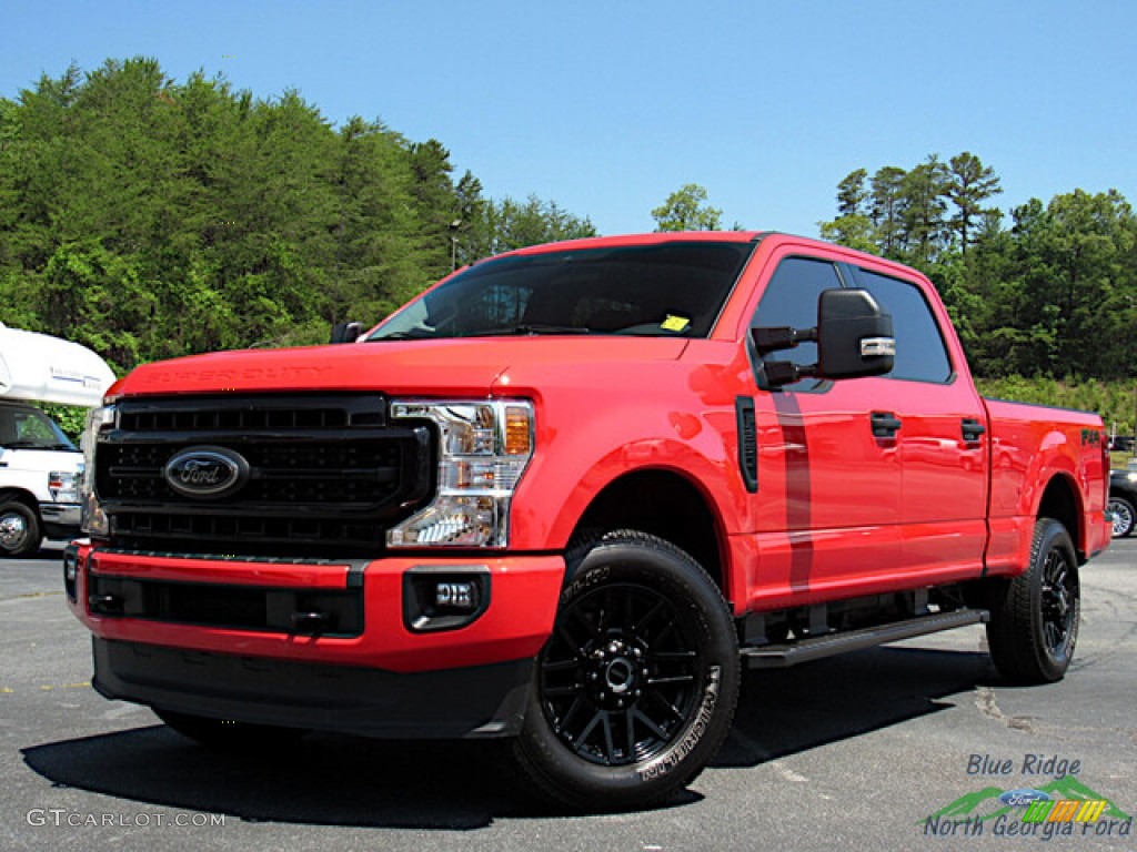 2022 F250 Super Duty XLT Crew Cab 4x4 - Race Red / Medium Earth Gray photo #1