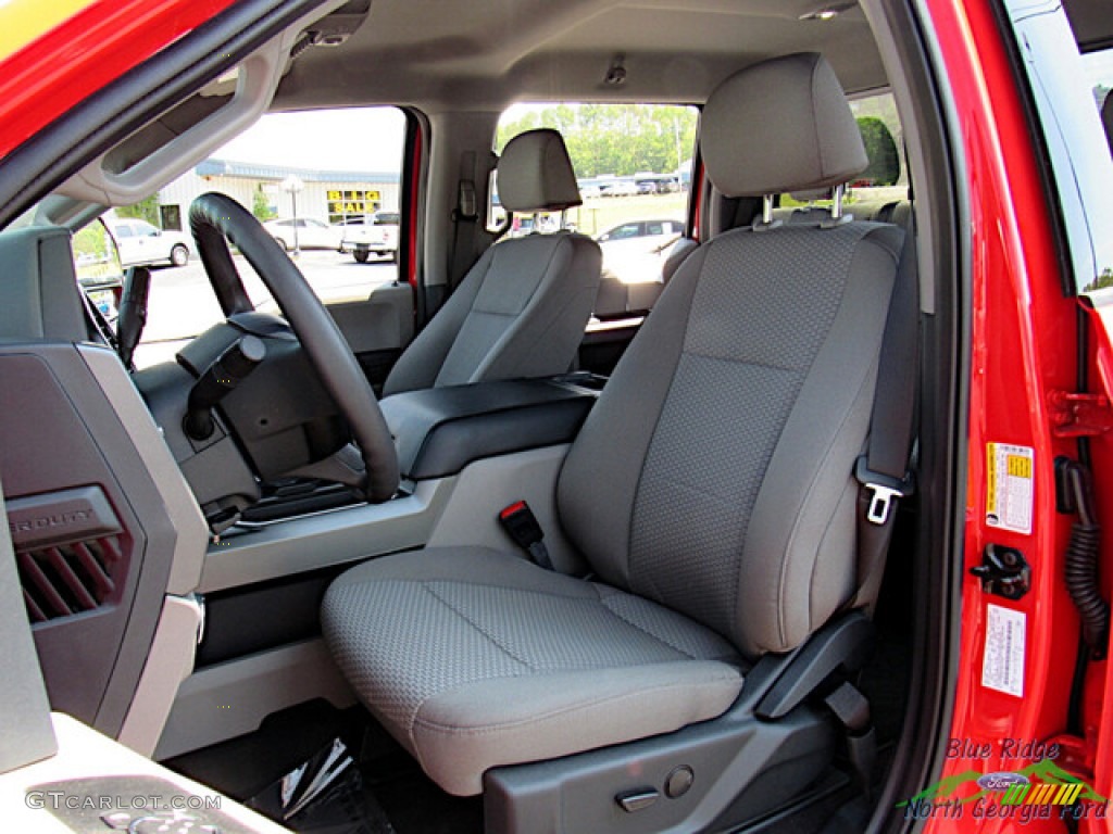 2022 F250 Super Duty XLT Crew Cab 4x4 - Race Red / Medium Earth Gray photo #11