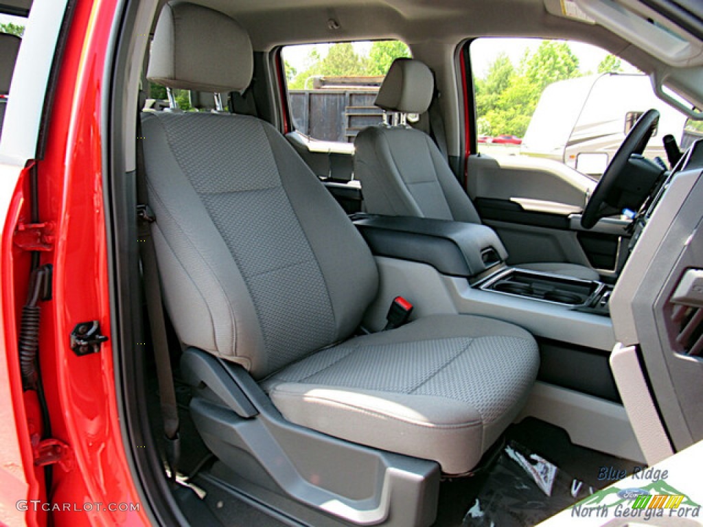 2022 F250 Super Duty XLT Crew Cab 4x4 - Race Red / Medium Earth Gray photo #12