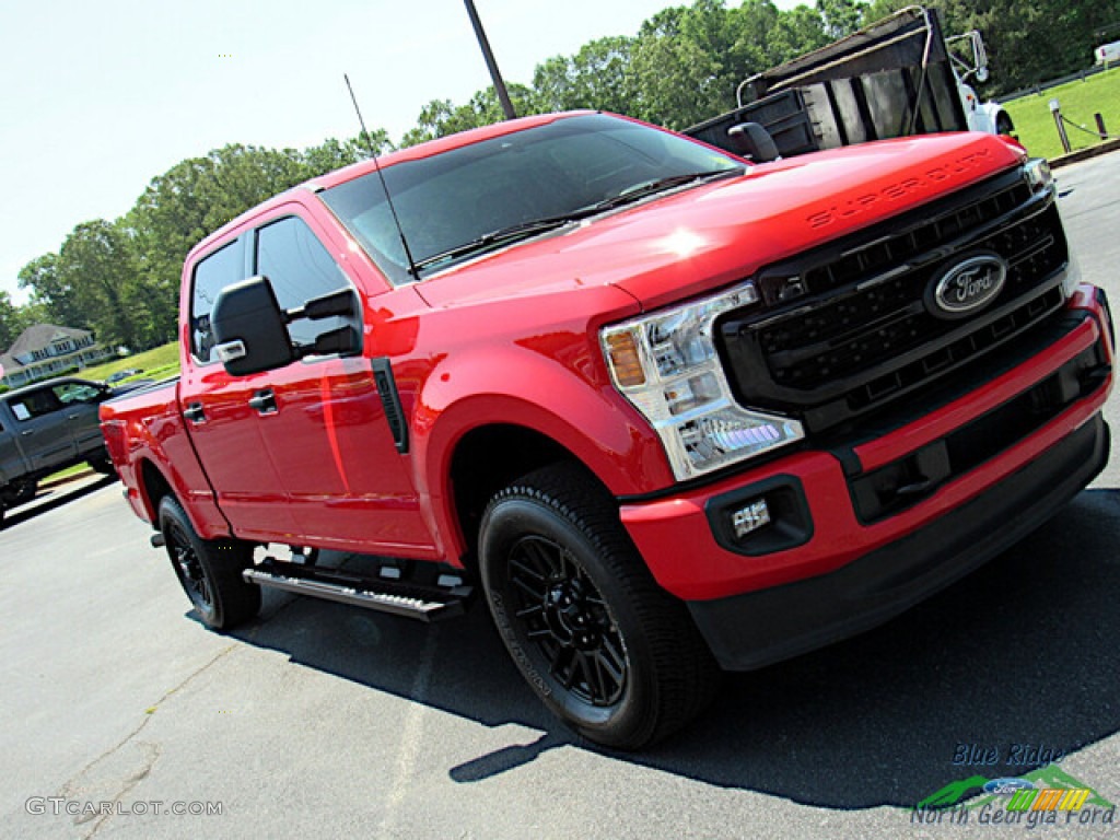 2022 F250 Super Duty XLT Crew Cab 4x4 - Race Red / Medium Earth Gray photo #28