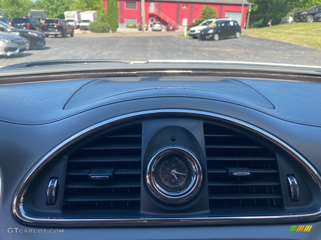 2017 Enclave Leather - White Frost Tricoat / Light Titanium photo #37