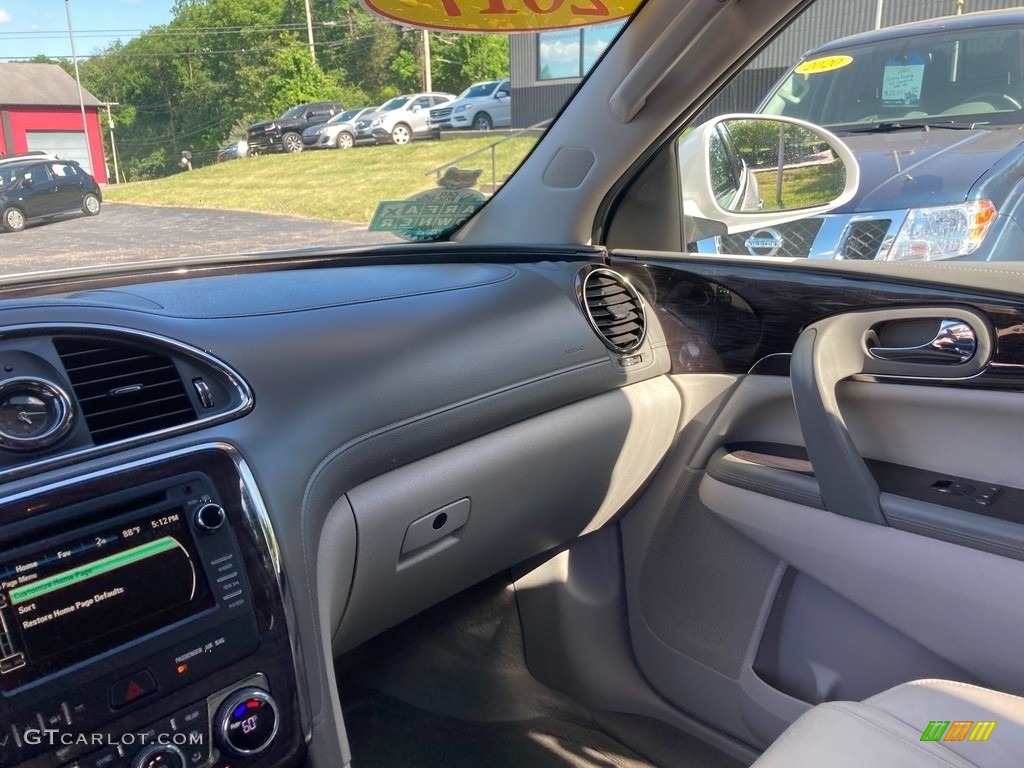 2017 Enclave Leather - White Frost Tricoat / Light Titanium photo #40