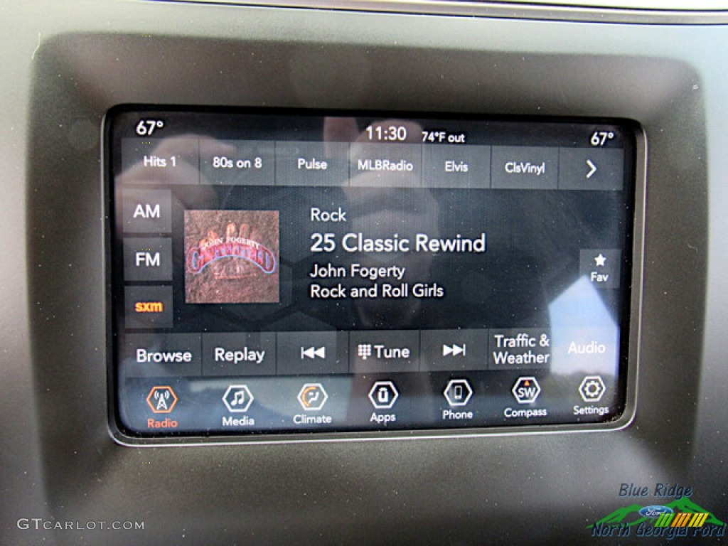 2019 Jeep Cherokee Latitude Plus Controls Photo #146236284