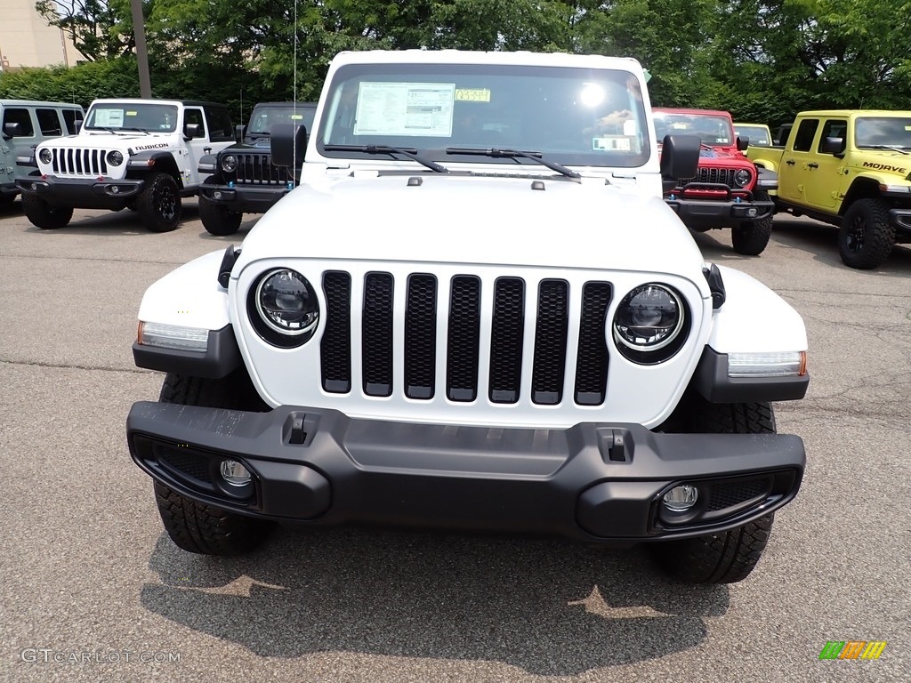2023 Wrangler Unlimited Sahara Altitude 4x4 - Bright White / Black photo #8