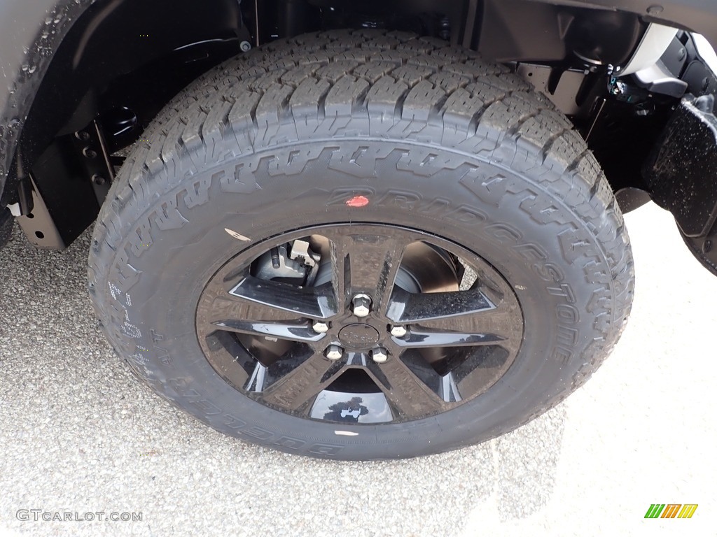 2023 Wrangler Unlimited Sahara Altitude 4x4 - Bright White / Black photo #9