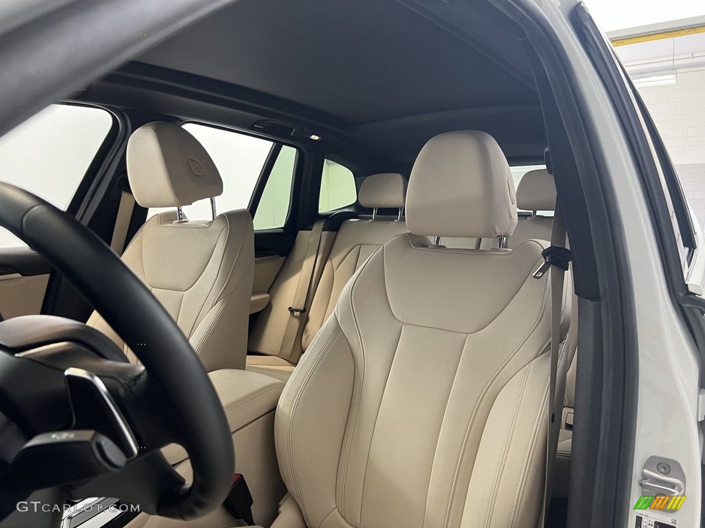 2020 X3 sDrive30i - Alpine White / Canberra Beige/Black photo #19