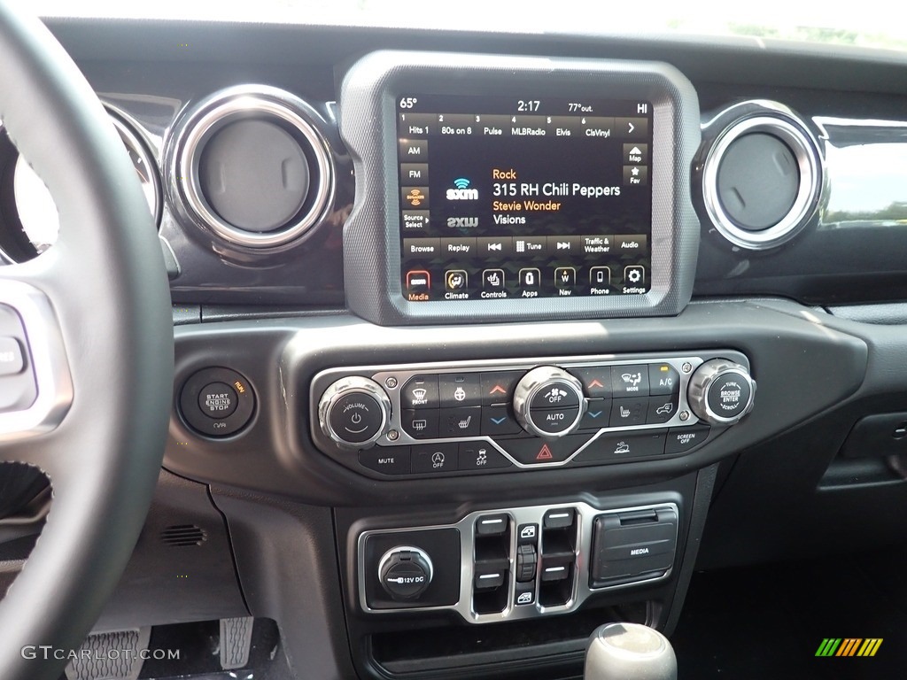 2023 Wrangler Unlimited Sahara Altitude 4x4 - Bright White / Black photo #16