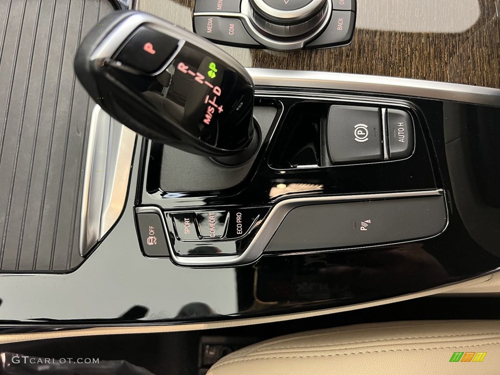 2020 X3 sDrive30i - Alpine White / Canberra Beige/Black photo #30