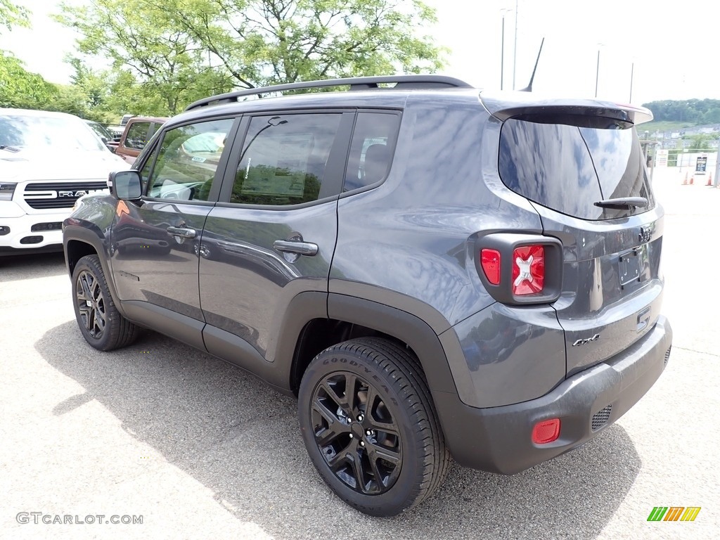 2023 Renegade Altitude 4x4 - Graphite Gray / Black photo #3