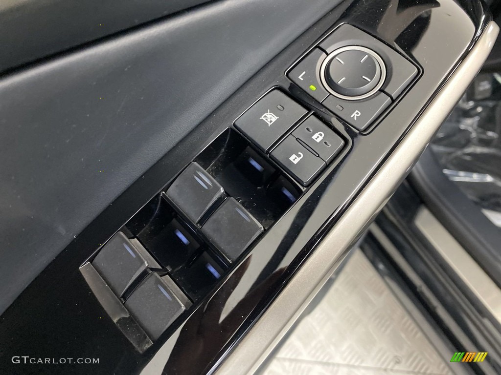 2018 Lexus IS 300 Controls Photo #146239014
