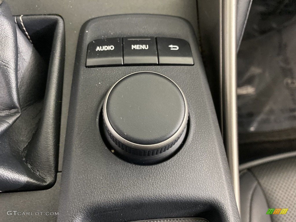 2018 Lexus IS 300 Controls Photos