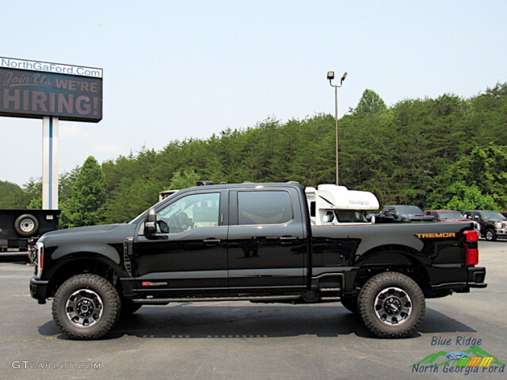 Agate Black Metallic 2023 Ford F250 Super Duty XLT Tremor Crew Cab 4x4 Exterior Photo #146239440