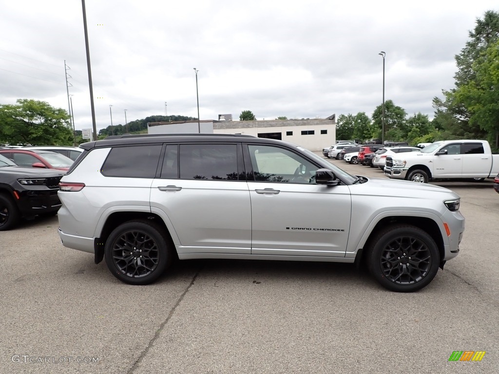 Silver Zynith 2023 Jeep Grand Cherokee L Summit Reserve 4WD Exterior Photo #146239488