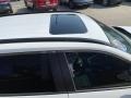 Super White - RAV4 XLE Photo No. 7