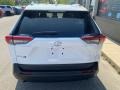 Super White - RAV4 XLE Photo No. 10