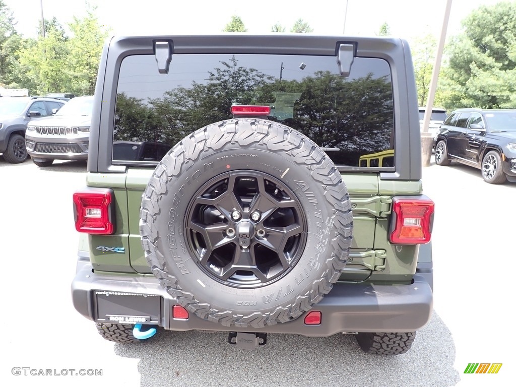 2023 Wrangler Unlimited Rubicon 4XE 20th Anniversary Hybrid - Sarge Green / 20th Anniversary Red/Black photo #4