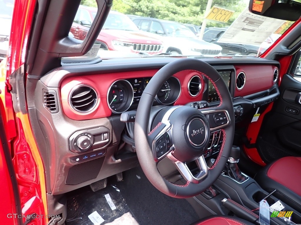 2023 Jeep Wrangler Unlimited Rubicon 4XE 20th Anniversary Hybrid Dashboard Photos