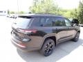 Diamond Black Crystal Pearl - Grand Cherokee L Altitude 4x4 Photo No. 5