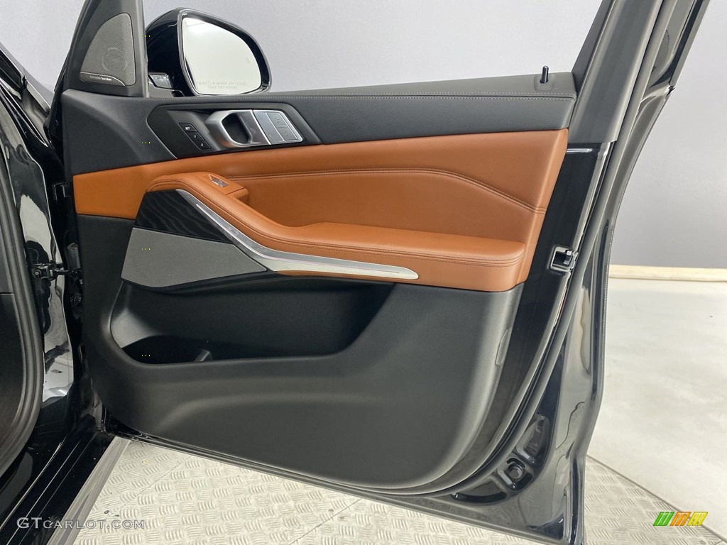 2021 BMW X7 M50i Tartufo Door Panel Photo #146243688