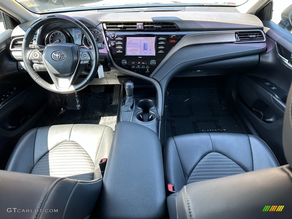 2020 Camry SE - Galactic Aqua Mica / Black photo #12