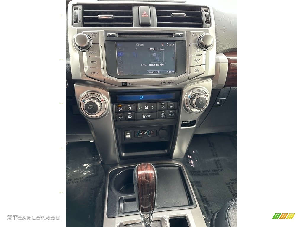 2016 Toyota 4Runner Limited Controls Photos