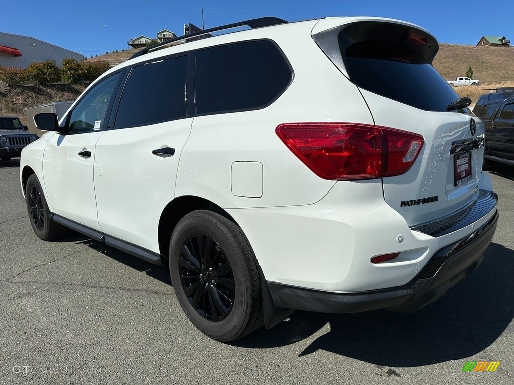 2020 Pathfinder S - Glacier White / Charcoal photo #4