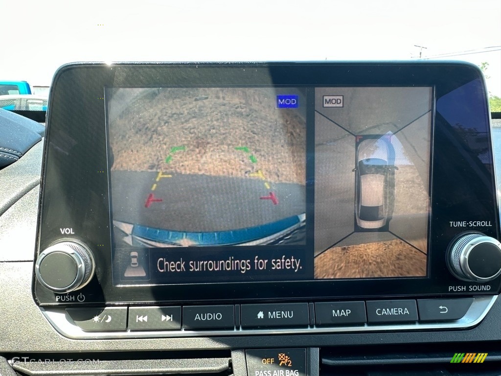 2021 Altima Platinum AWD - Brilliant Silver Metallic / Charcoal photo #10