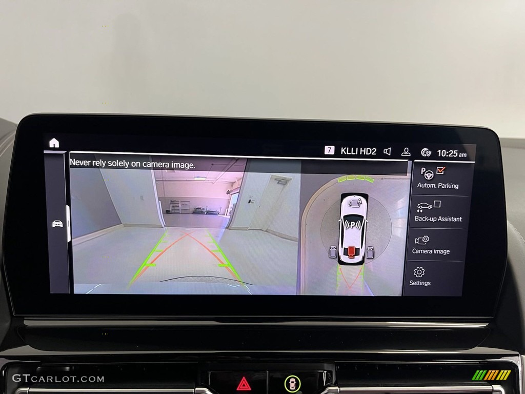 2023 BMW 8 Series 840i Gran Coupe Controls Photo #146245572