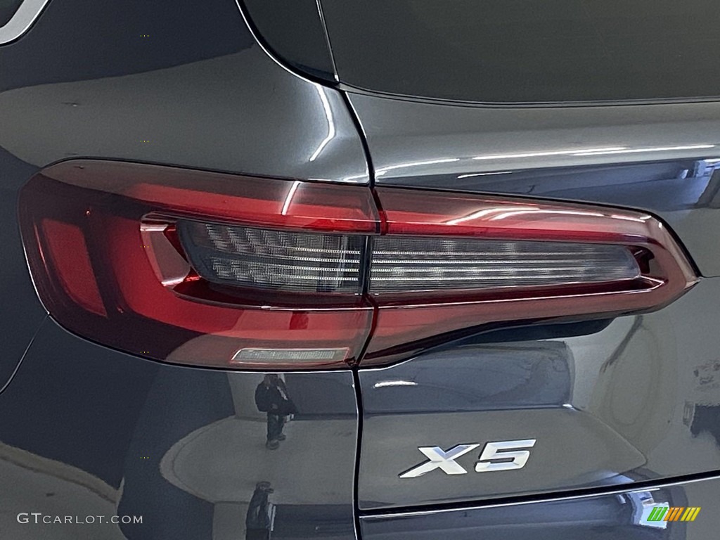 2022 X5 xDrive45e - Dark Graphite Metallic / Canberra Beige photo #8
