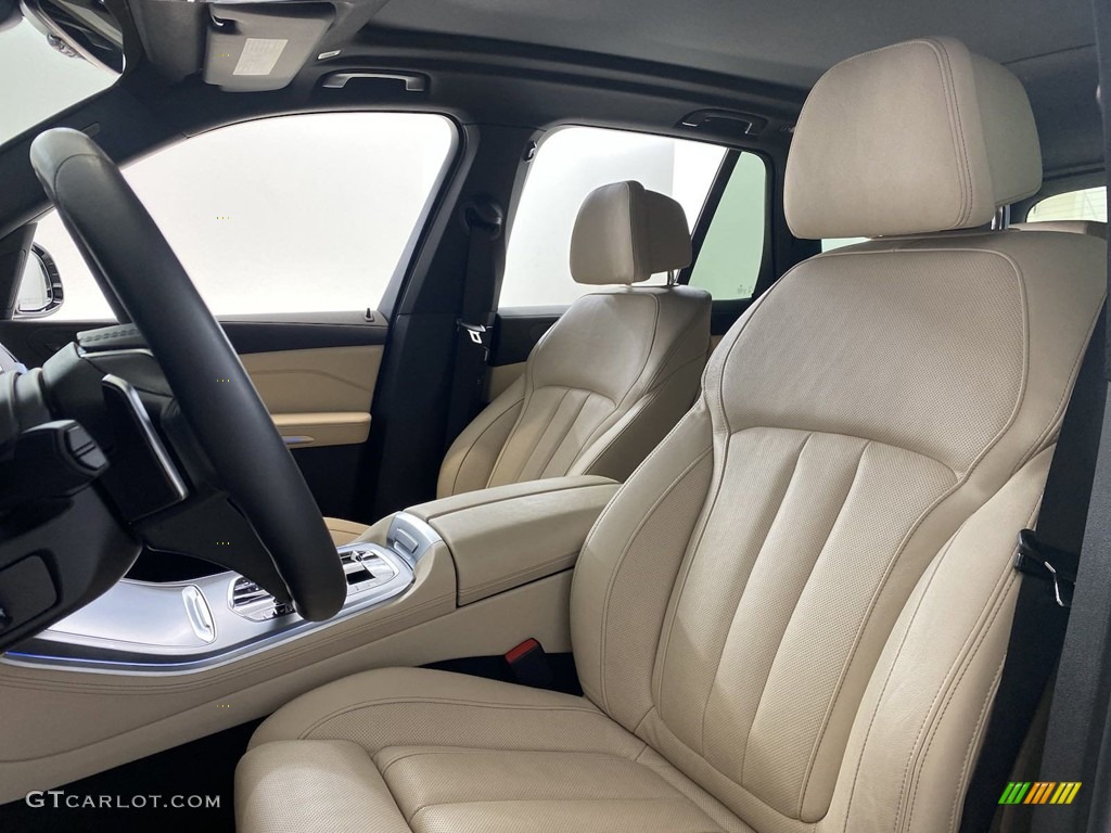 2022 BMW X5 xDrive45e Front Seat Photos