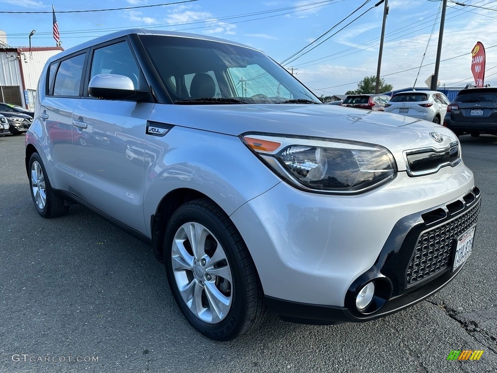 2016 Soul + - Bright Silver / Black photo #1