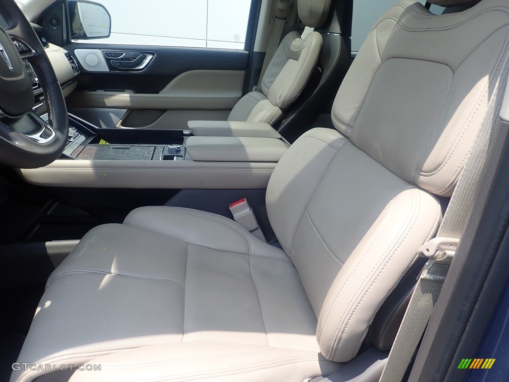 2022 Lincoln Navigator Reserve 4x4 Front Seat Photo #146246871