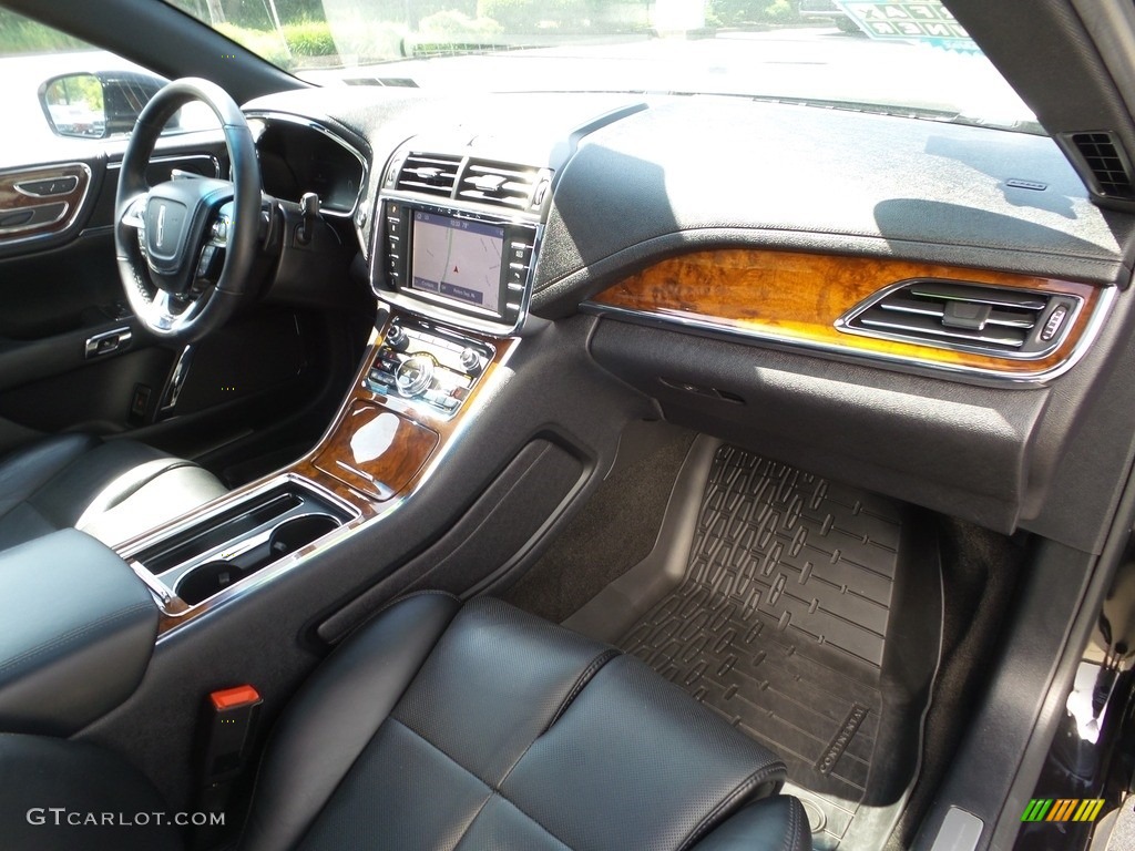 2020 Lincoln Continental AWD Ebony Dashboard Photo #146247498