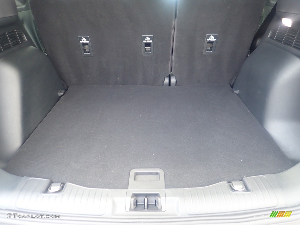 2020 Ford Escape Titanium 4WD Trunk Photos