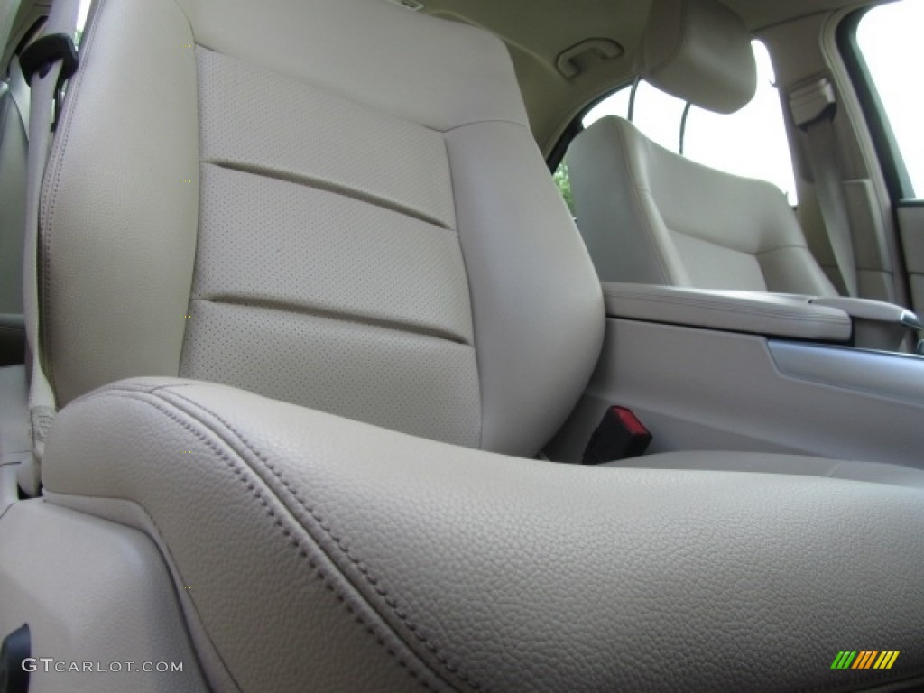 2015 E 350 4Matic Sedan - Lunar Blue Metallic / Silk Beige/Espresso Brown photo #22