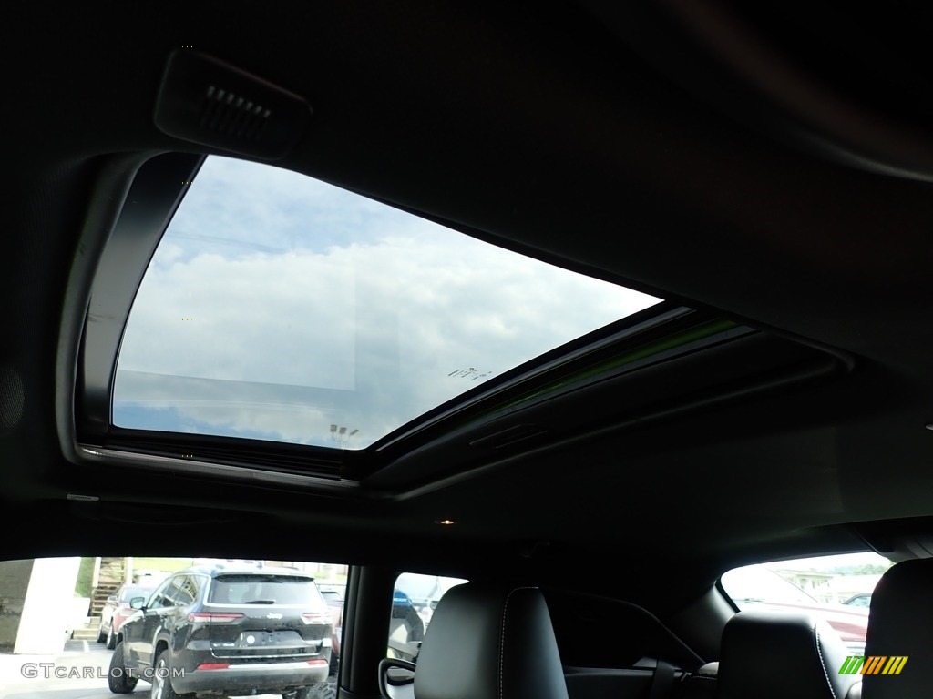 2023 Dodge Challenger SRT Hellcat JailBreak Sunroof Photo #146251890