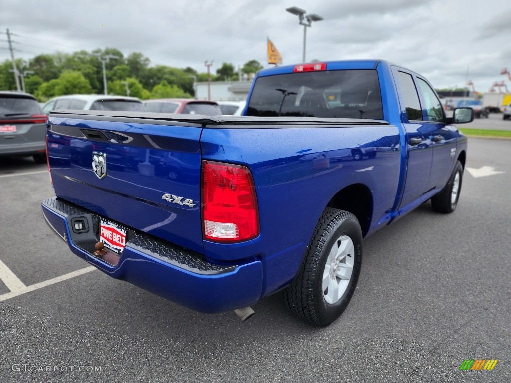 2019 1500 Classic Express Crew Cab 4x4 - Blue Streak Pearl / Black/Diesel Gray photo #12