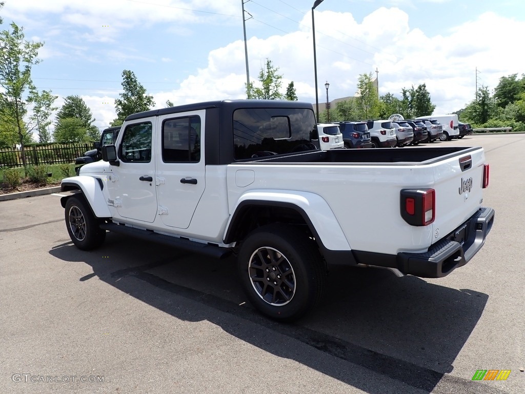2023 Gladiator Overland 4x4 - Bright White / Black photo #3