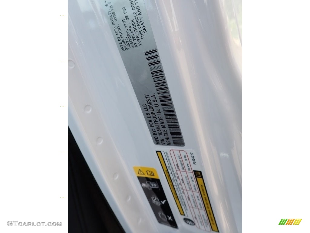 2023 Gladiator Overland 4x4 - Bright White / Black photo #20
