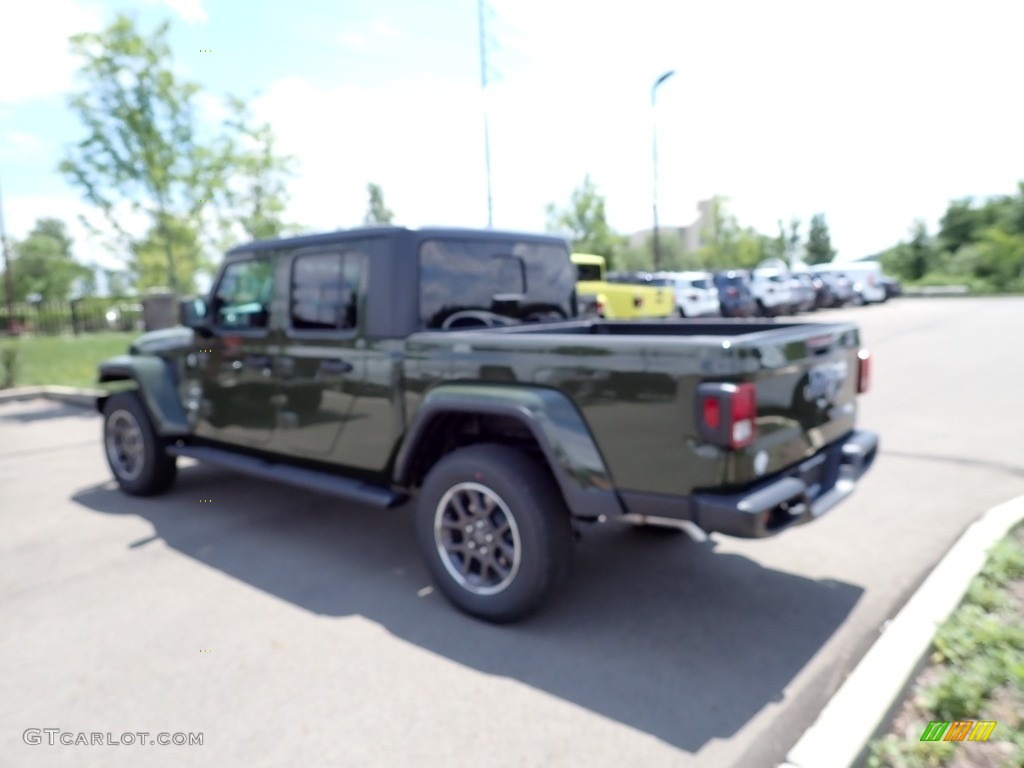2023 Gladiator Overland 4x4 - Sarge Green / Black photo #3