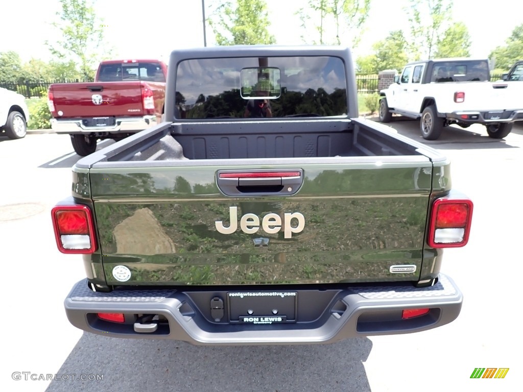 2023 Gladiator Overland 4x4 - Sarge Green / Black photo #4