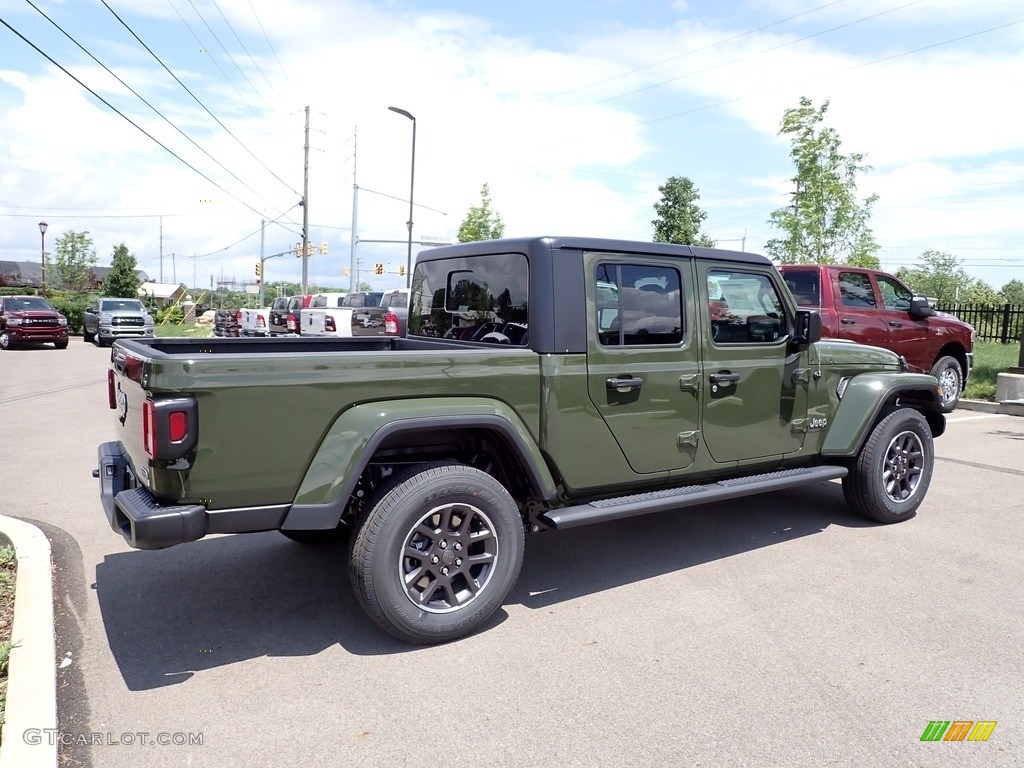 2023 Gladiator Overland 4x4 - Sarge Green / Black photo #5