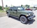 Front 3/4 View of 2023 Gladiator Overland 4x4