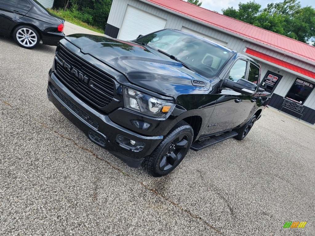 2019 1500 Big Horn Black Crew Cab 4x4 - Diamond Black Crystal Pearl / Black photo #13