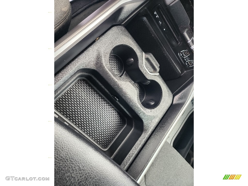 2019 1500 Big Horn Black Crew Cab 4x4 - Diamond Black Crystal Pearl / Black photo #23