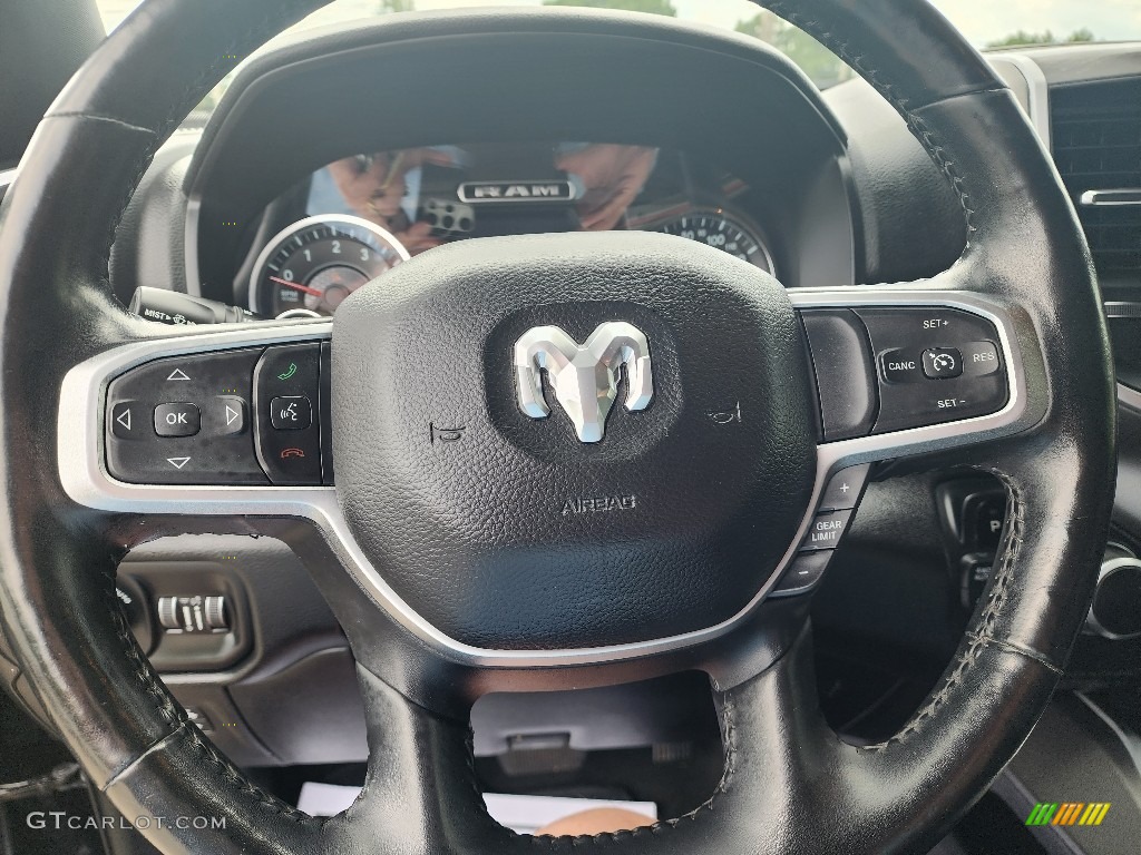 2019 1500 Big Horn Black Crew Cab 4x4 - Diamond Black Crystal Pearl / Black photo #24