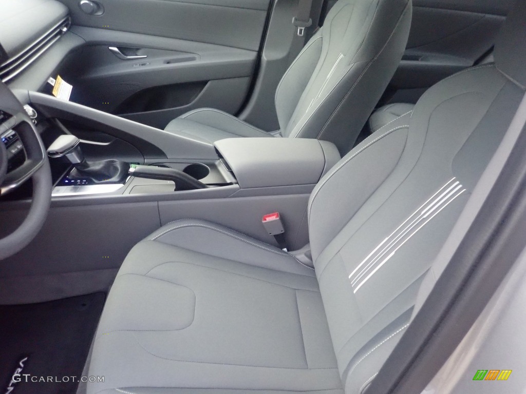 2023 Elantra SEL - Shimmering Silver Pearl / Medium Gray photo #11