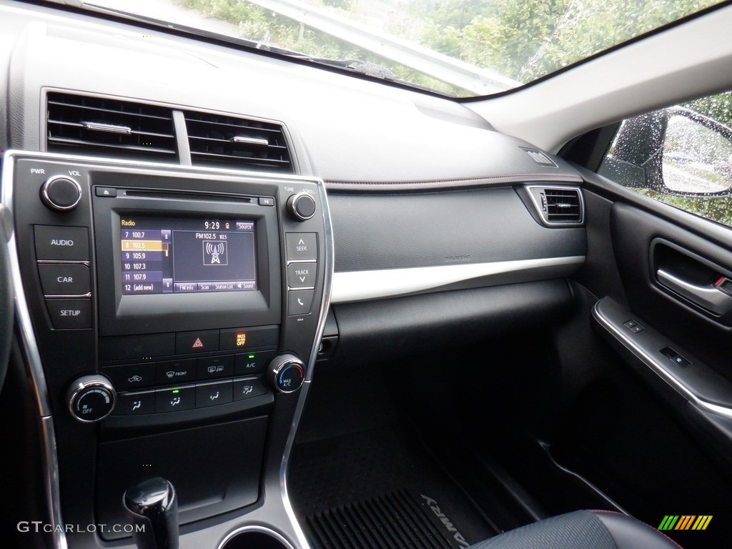 2017 Camry SE - Midnight Black Metallic / Black photo #3